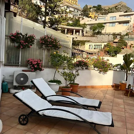 Il Terrazzo Di Marlu Holiday home *